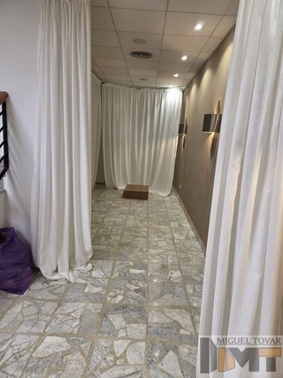 Local comercial en alquiler en Centro en Segovia