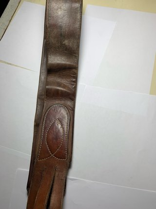 Cincha de cuero para caballo