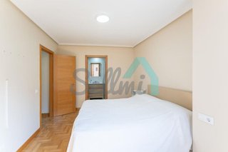 Piso en alquiler en Vallobín - La Florida en Oviedo