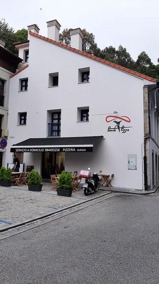 Edificio en venta en Cudillero