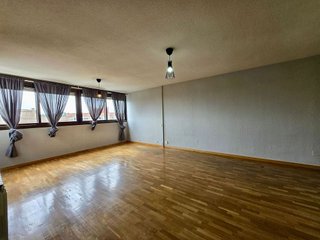 Piso en venta en La Espinilla - Parque Blanco en Coslada