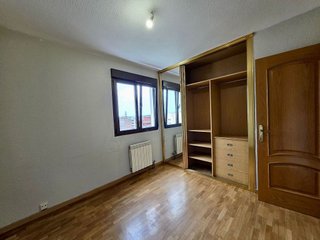 Piso en venta en La Espinilla - Parque Blanco en Coslada