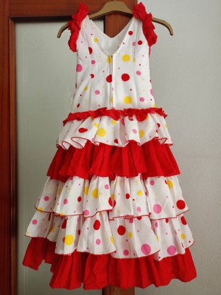 Vestido de flamenca con lunares