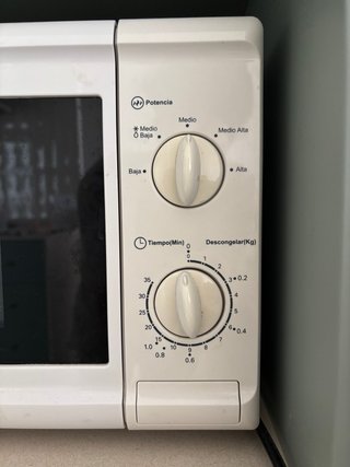 Microondas Svan Blanco