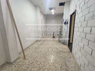 Local comercial en alquiler en Centro en Lucena