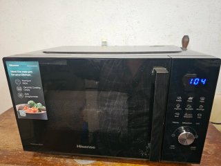 Horno Microondas Hisense con Grill
