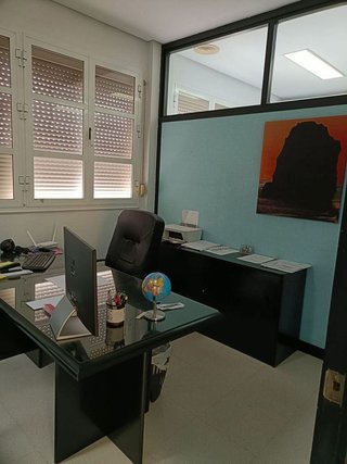 Oficina en venta en La Banda - Campo de Fútbol en Chiclana de la Frontera