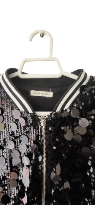 Chaqueta bomber lentejuelas negra