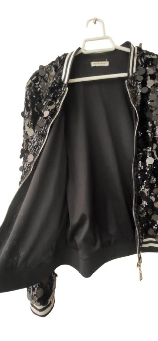 Chaqueta bomber lentejuelas negra