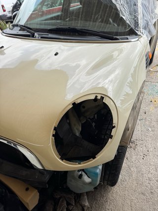 Capó Mini R56 para reparar