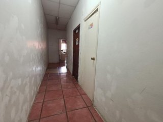 Local comercial en alquiler en Este en Castellón de la Plana