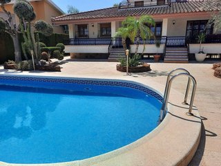 Chalet en venta en El Esparragal en Murcia
