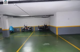 Garaje en venta en Girón - Villa del Prado en Valladolid