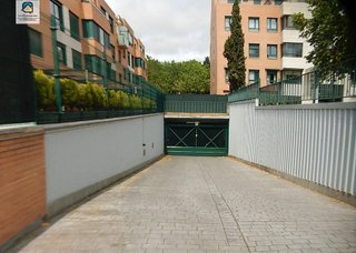 Garaje en venta en Girón - Villa del Prado en Valladolid