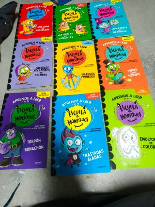 LOTE 34 LIBROS INFANTILES