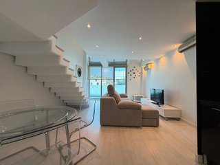 Dúplex en alquiler en Virgen del Cortijo - Manoteras en Madrid