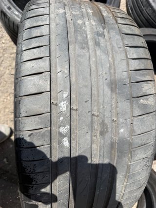 Neumáticos Pirelli 275/35 R22