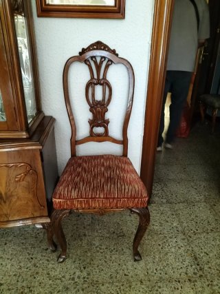 Sillas comedor clásicas madera y tela