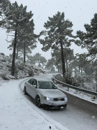 Audi A4 1.8t quattro