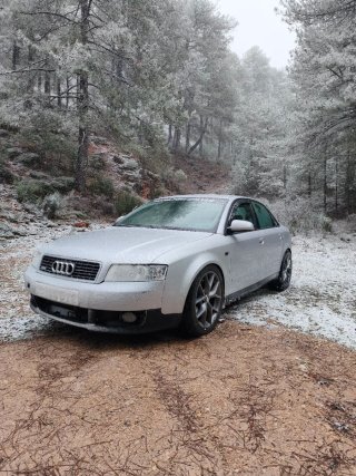 Audi A4 1.8t quattro