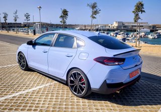 Hyundai i30 Fastback N Performance 2.0 T-GDI 275 C