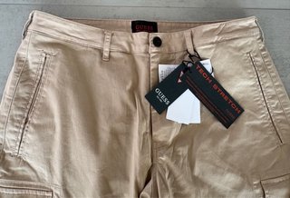 Pantalón cargo Guess hombre T 44
