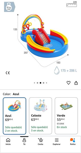 Piscina hinchable infantil con tobogán.