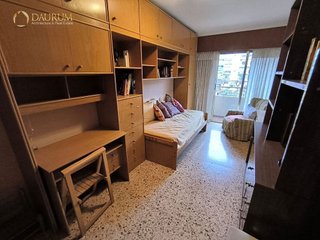 Piso en venta en Carolinas Altas en Alicante