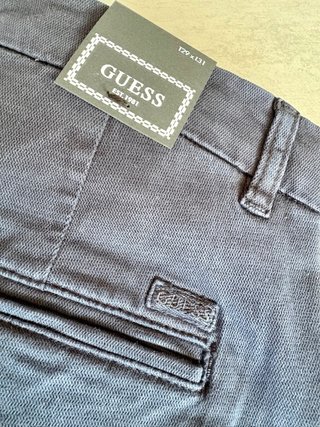 Pantalón Guess hombte T 42