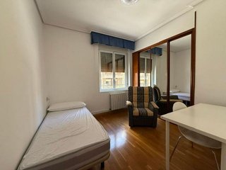 Piso en alquiler en Milagrosa en Pamplona