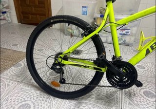 Bicicleta BTWIN Amarilla