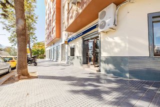 Local comercial en venta en Perchel Norte - La Trinidad en Málaga