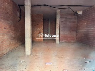 Local comercial en venta en Arco Norte - Avda. España en Dos Hermanas