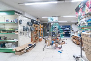 Local comercial en venta en Laviada en Gijón