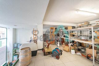 Local comercial en venta en Laviada en Gijón