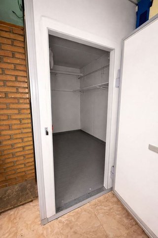 Local comercial en venta en La Chanca - Pescadería en Almería