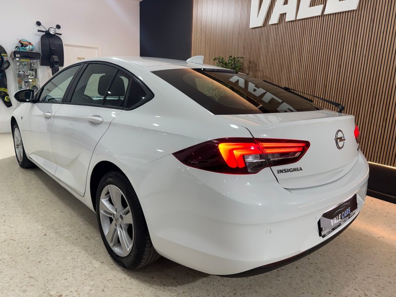 Opel Insignia Grand Sport 1.6 CDTI S&S ecoTEC D Business 2018, foto 20