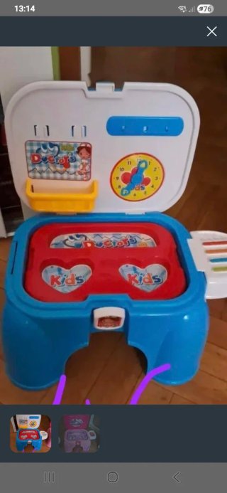 Lote de juguetes: potato safari,mochila,coches.