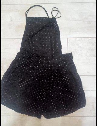 Mono corto negro lunares blancos