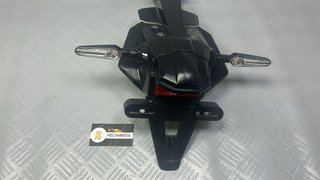 PORTAMATRICULA  MT09