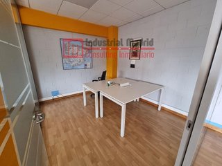 Nave industrial en alquiler en Reyes Católicos en Alcalá de Henares