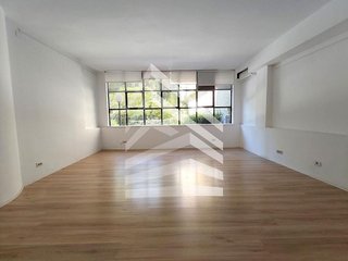 Oficina en alquiler en El Putxet i el Farró en Barcelona