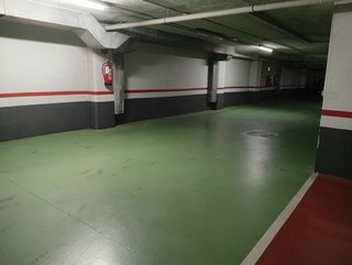 Garaje en alquiler en La Bozada – Parque Delicias en Zaragoza