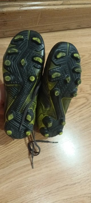 Botas de fútbol niño tacos negro/verde