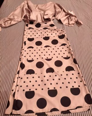 Conjunto Blusa y Pantalón Lunares T. L nuevo