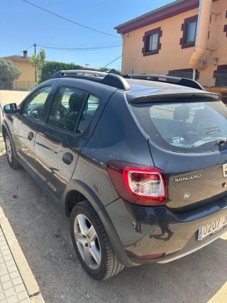 Dacia Sandero 2016 distribució recien echa