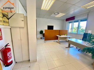 Oficina en alquiler en Ave en Zaragoza