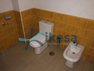 Local comercial en venta en Barrio Alto - San Félix - Oliveros - Altamira en Almería