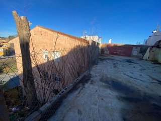 Terreno en venta en Guadix