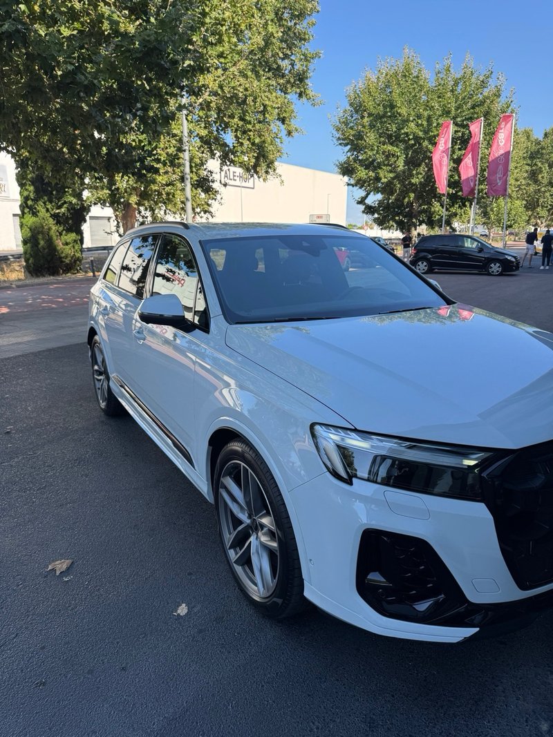 Audi Q7 2024, foto 7